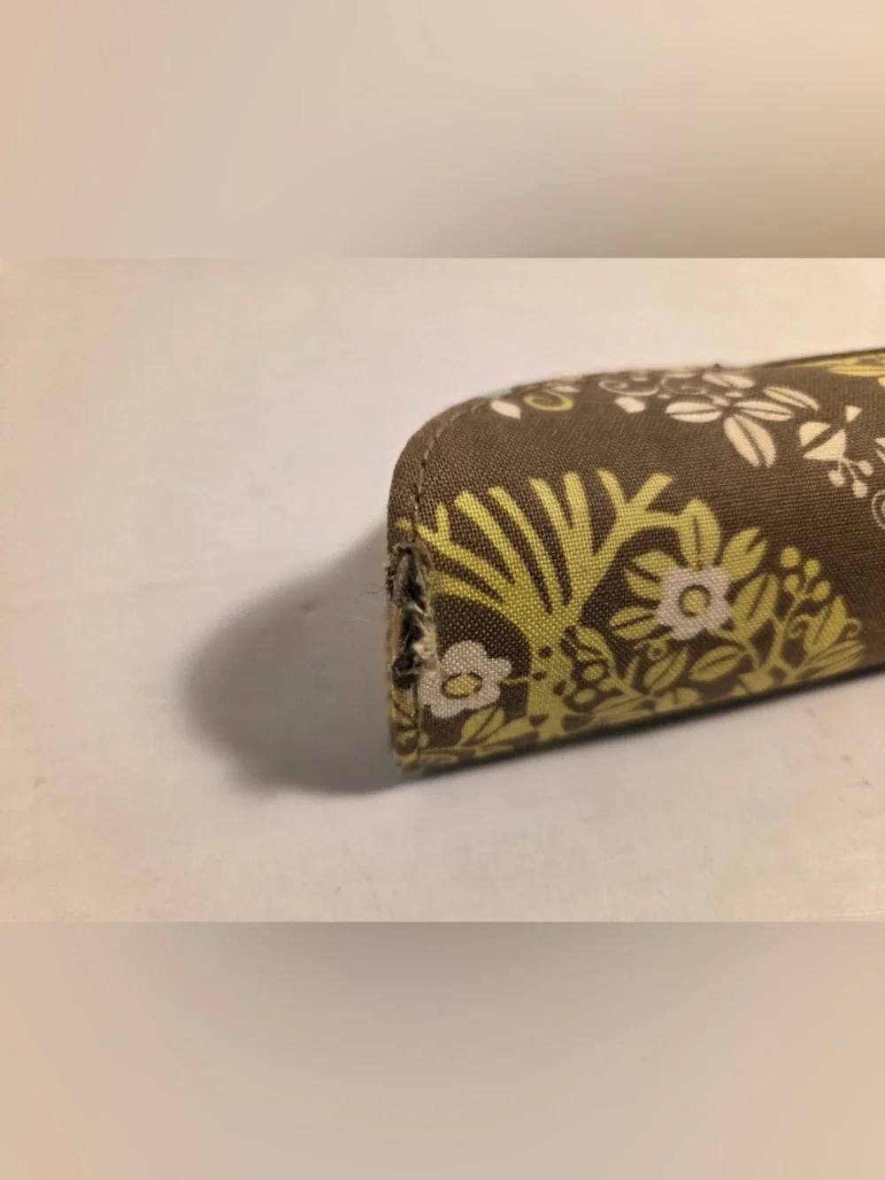 Vera Bradley Hard Glasses Case And Reader Set